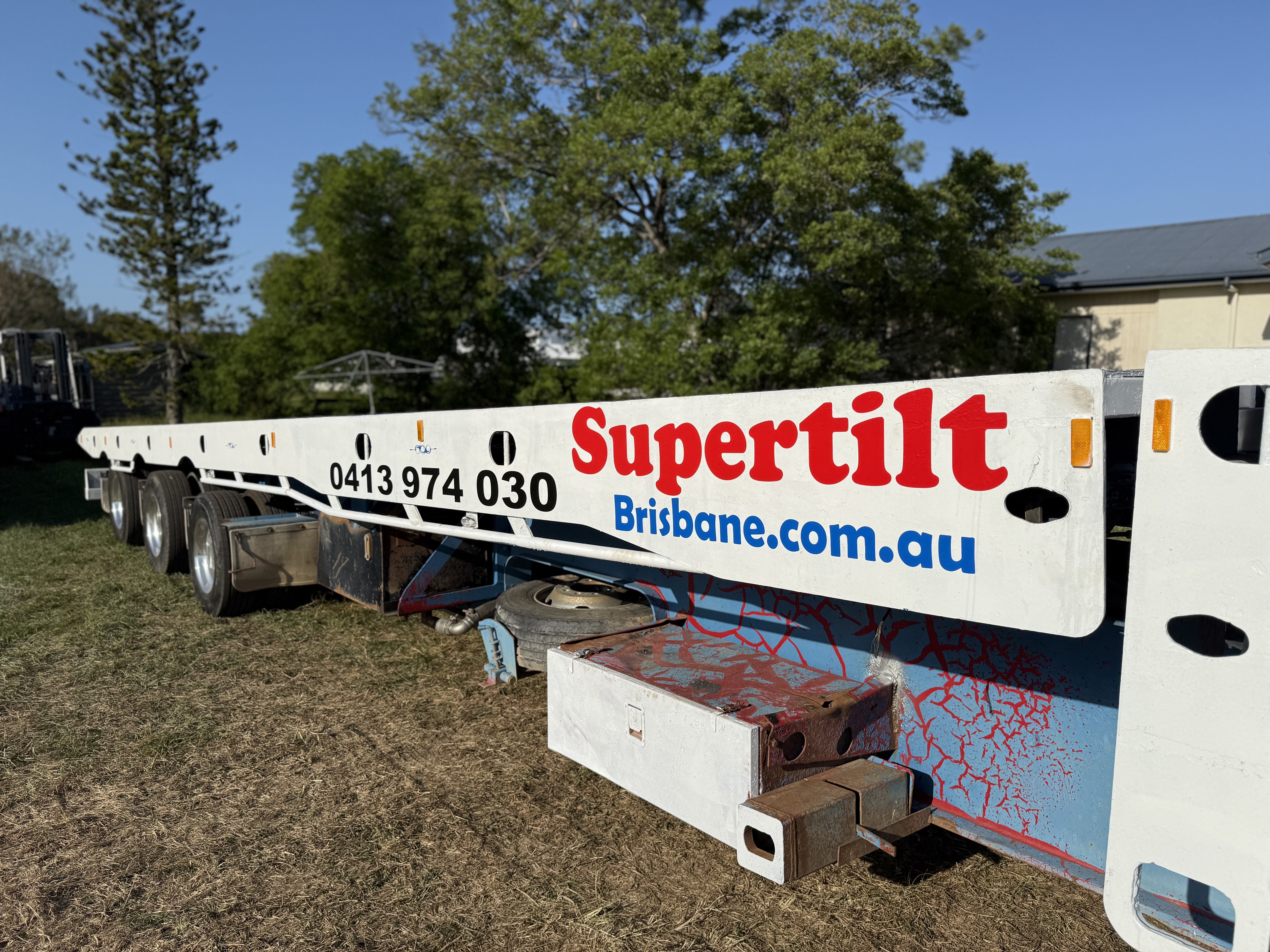 Excavator Transport — Ipswich to Gold Coast