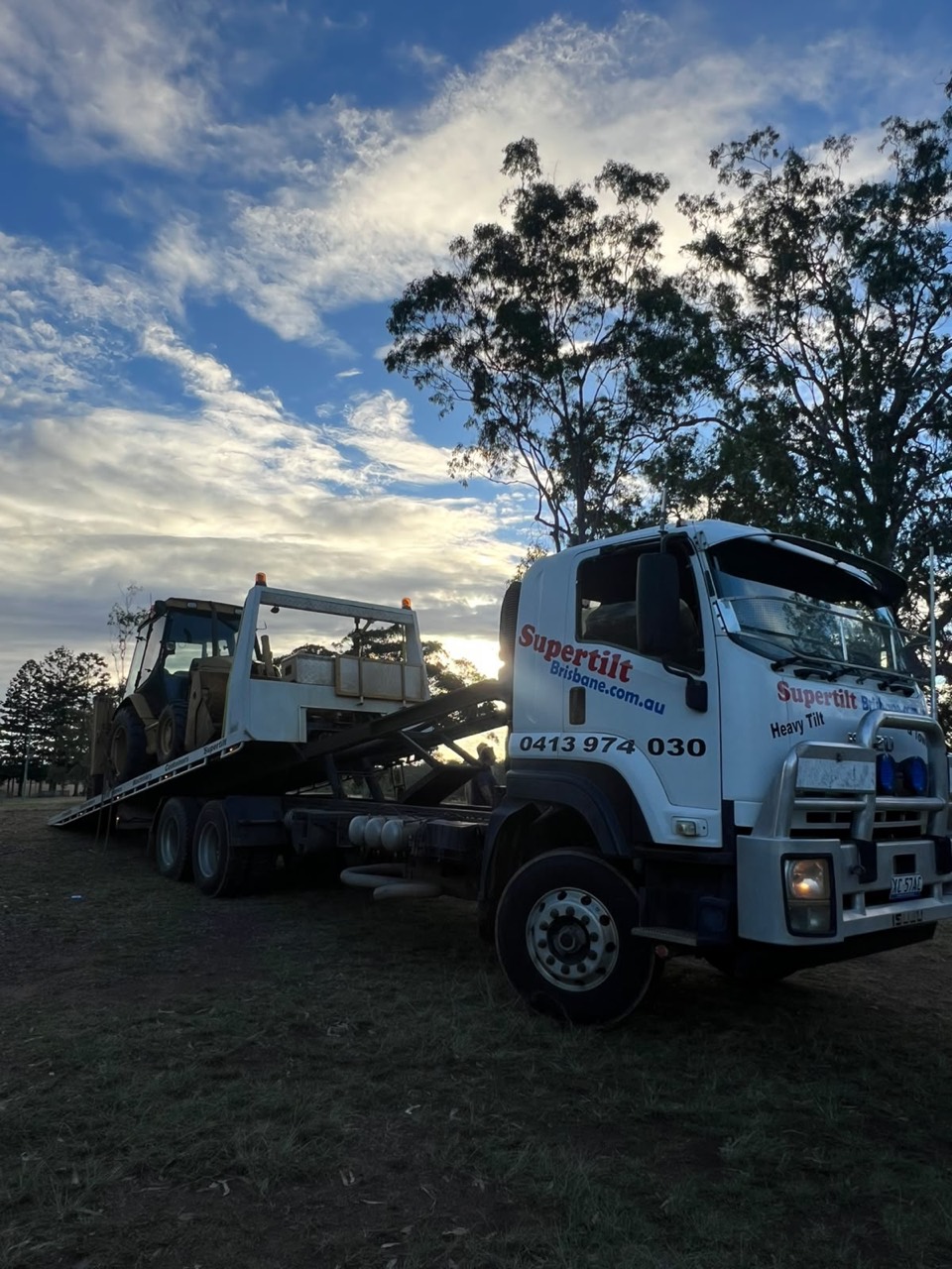 Agricultural Equipment Transport — Supertilt Brisbane